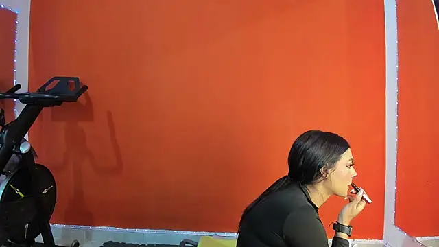 Abril jones10 online show from 02.22.25