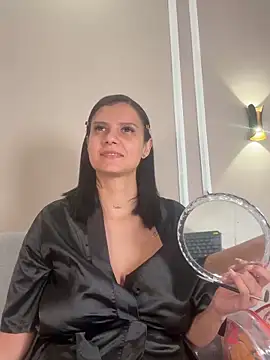 Abril jones10 online show from 11.30.25