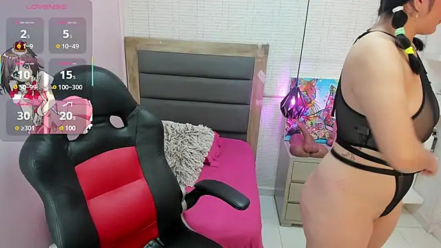 LOLAMAXI online show from 11.12.25