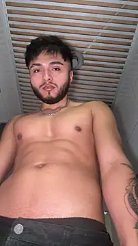 Snapshot of Beboteejoel chatting on 10.15.25 Beboteejoel online show from 10.15.25