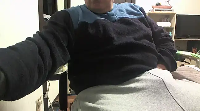 Snapshot of 069kinchan chatting on 01.06.25 069kinchan online show from 01.06.25
