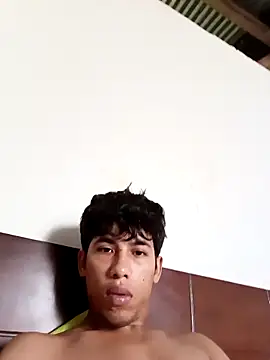 Snapshot of Andres123cv chatting on 09.16.25 Andres123cv online show from 09.16.25