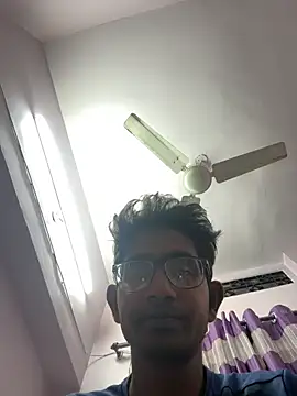 Cocaineandweed45 online show from 11.15.25