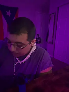 Snapshot of cloudy_couple444 chatting on 02.19.25 cloudy couple444 online show from 02.19.25