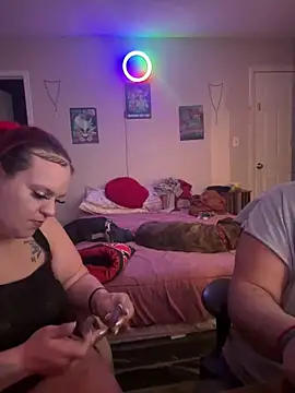 Snapshot of cloudy_couple444 chatting on 03.11.25 cloudy couple444 online show from 03.11.25