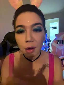 Snapshot of StarSex22 chatting on 10.29.25 StarSex22 online show from 10.29.25