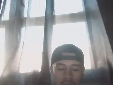 Snapshot of lajota chatting on 10.27.25 lajota online show from 10.27.25