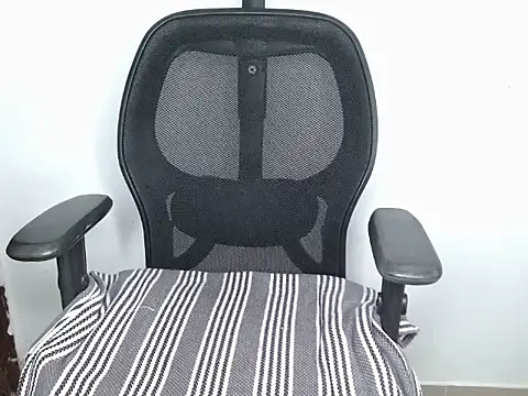 Snapshot of GoddessGlide chatting on 01.16.25 GoddessGlide online show from 01.16.25