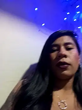 Snapshot of Pamelamilkk_1007 chatting on 12.29.24 Pamelamilkk 1007 online show from 12.29.24