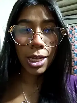 Snapshot of Pamelamilkk_1007 chatting on 02.07.25 Pamelamilkk 1007 online show from 02.07.25