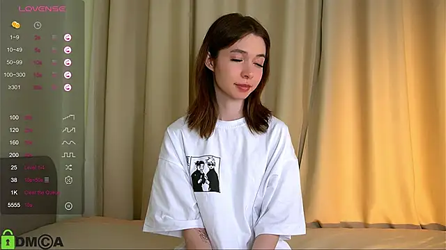 Snapshot of LittleOriana chatting on 02.26.25 LittleOriana online show from 02.26.25