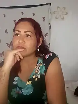 Snapshot of Abigail_BigTits chatting on 01.06.25 Abigail BigTits online show from 01.06.25