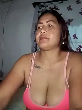 Snapshot of Abigail_BigTits chatting on 03.18.25 Abigail BigTits online show from 03.18.25