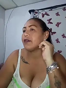 Snapshot of Abigail_BigTits chatting on 03.22.25 Abigail BigTits online show from 03.22.25