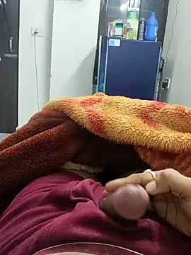 Snapshot of indian_lover3 chatting on 01.10.25 indian lover3 online show from 01.10.25