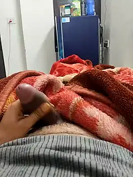 Snapshot of indian_lover3 chatting on 01.13.25 indian lover3 online show from 01.13.25