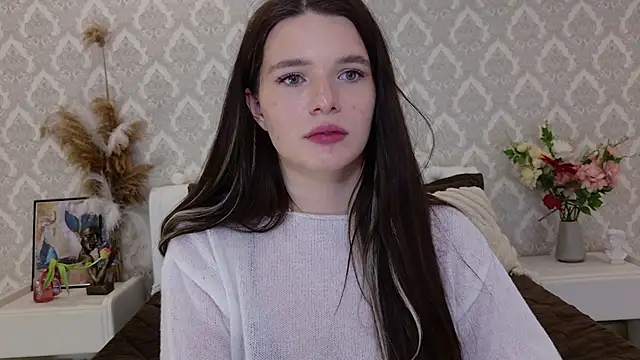Snapshot of Nellie_Medina chatting on 03.15.25 Nellie Medina online show from 03.15.25