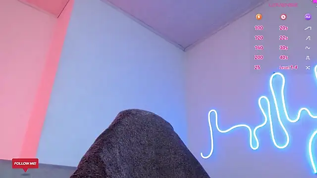 Joylopez fit online show from 03.05.25