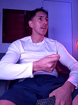 Joylopez fit online show from 11.16.25