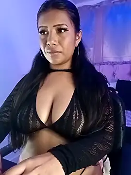 Snapshot of PaulaOrtiz_1 chatting on 03.17.25 PaulaOrtiz 1 online show from 03.17.25