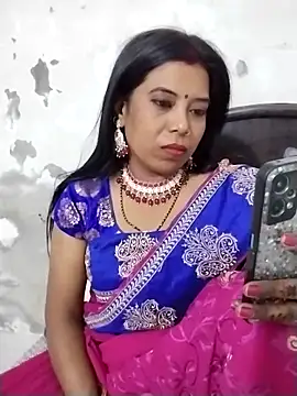 Snapshot of Rinku-Rani chatting on 10.13.25 Rinku-Rani online show from 10.13.25