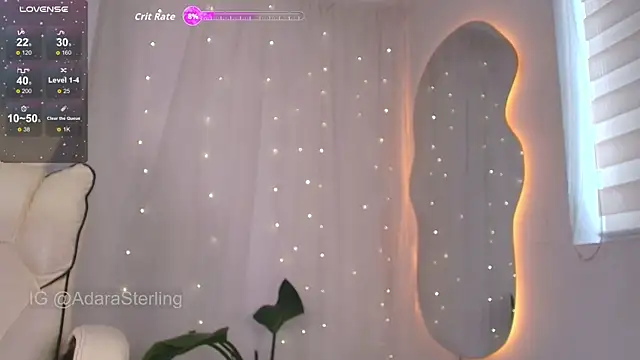 Snapshot of babepeach_ chatting on 10.03.25 babepeach online show from 10.03.25