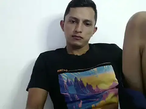 Snapshot of diegojap1105 chatting on 01.08.25 diegojap1105 online show from 01.08.25