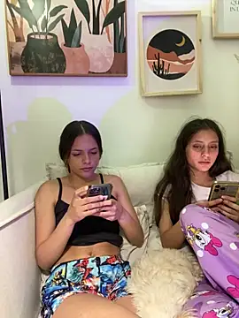 Snapshot of Amys chatting on 02.09.25 Amys online show from 02.09.25