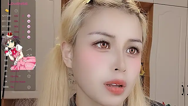 Lucky-xiuxiu online show from 03.12.25