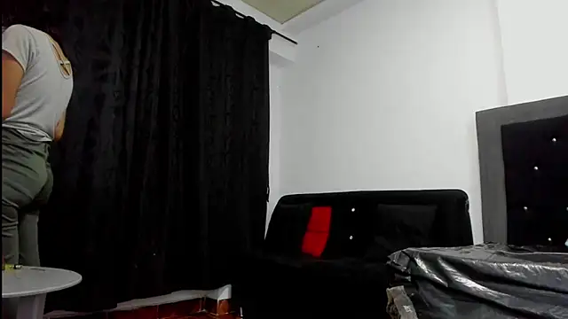 violetadumsper online show from 02.26.25