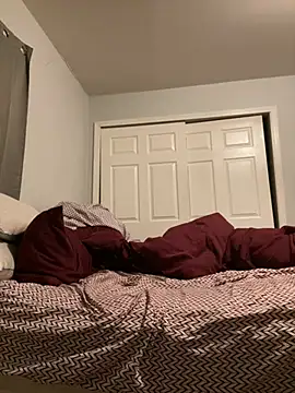 Snapshot of Yoshibaby2670 chatting on 02.17.25 Yoshibaby2670 online show from 02.17.25