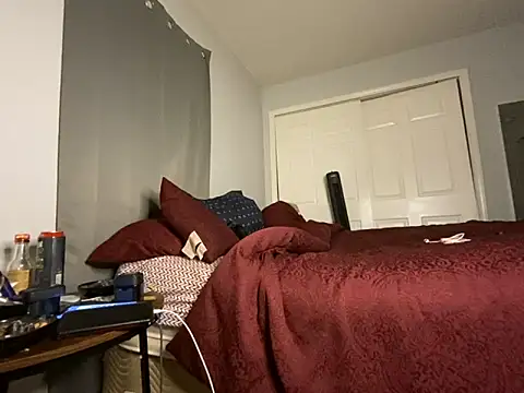 Snapshot of Yoshibaby2670 chatting on 03.13.25 Yoshibaby2670 online show from 03.13.25