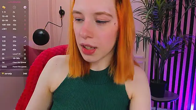 Mikka Blush online show from 03.10.25