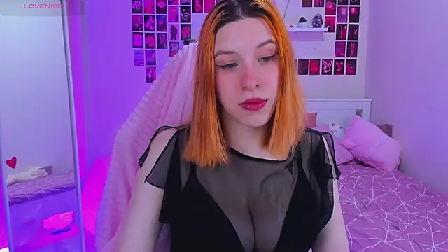 Mikka Blush online show from 03.16.25