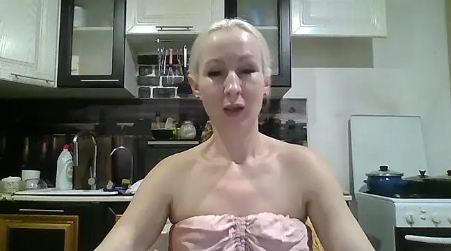 Snapshot of Mariana_har777 chatting on 01.08.25 Mariana har777 online show from 01.08.25