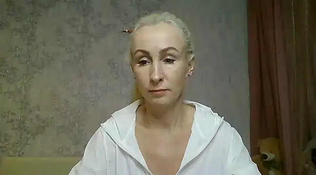Snapshot of Mariana_har777 chatting on 01.10.25 Mariana har777 online show from 01.10.25