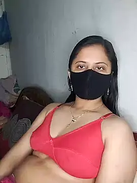 Hot Nila online show from 02.04.25