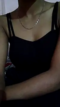 Snapshot of Barbie_183 chatting on 02.02.25 Barbie 183 online show from 02.02.25