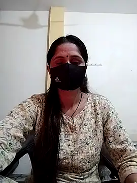 Snapshot of priyancyfun chatting on 01.30.25 priyancyfun online show from 01.30.25