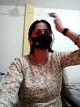 Snapshot of priyancyfun chatting on 01.30.25 priyancyfun online show from 01.30.25