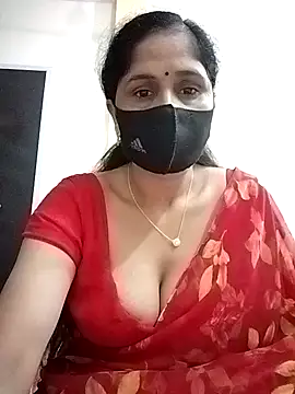 Snapshot of priyancyfun chatting on 09.21.25 priyancyfun online show from 09.21.25