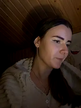 mewKate online show from 11.28.25