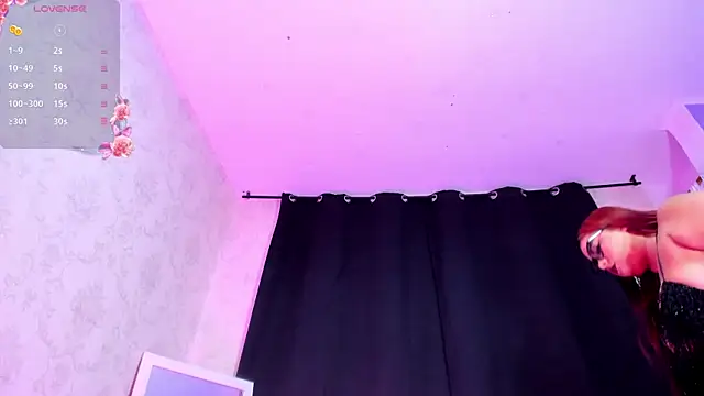 Snapshot of NAHIARA_LEE chatting on 09.17.25 NAHIARA LEE online show from 09.17.25