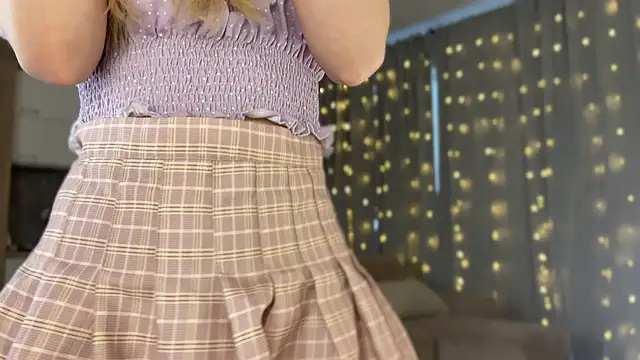 Snapshot of Shyrubate chatting on 03.10.25 Shyrubate online show from 03.10.25