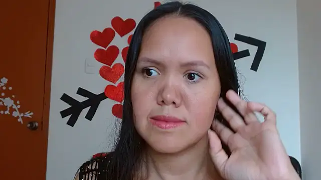 Snapshot of marilynbeautifullyhairy chatting on 02.20.25 marilynbeautifullyhairy online show from 02.20.25