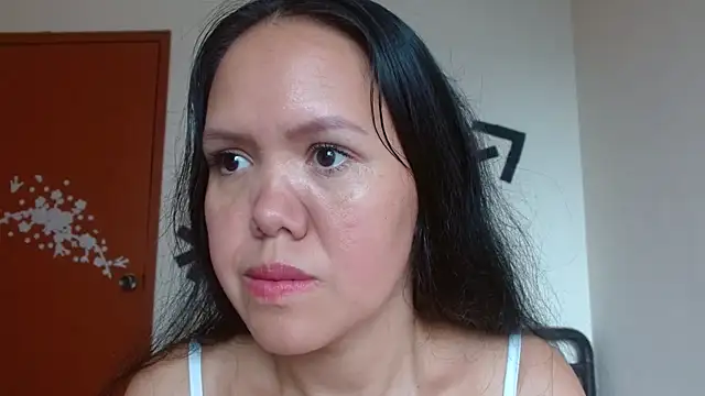 Snapshot of marilynbeautifullyhairy chatting on 02.22.25 marilynbeautifullyhairy online show from 02.22.25