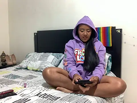 Snapshot of giselao chatting on 01.22.25 giselao online show from 01.22.25