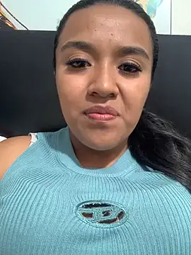 Snapshot of giselao chatting on 03.05.25 giselao online show from 03.05.25