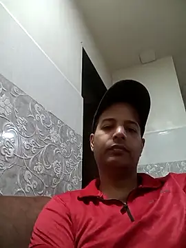 Snapshot of RohiniandJack chatting on 10.28.25 RohiniandJack online show from 10.28.25