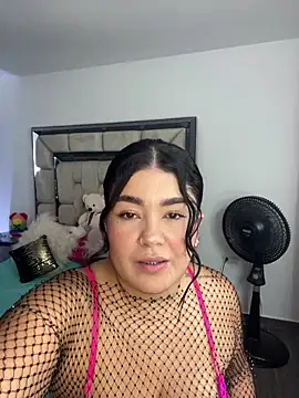 Snapshot of karla_hotgirl chatting on 02.21.25 karla hotgirl online show from 02.21.25